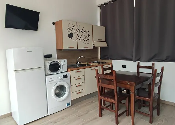 بيت للعطل Le Camine Spa, Clima, Parking, Giardino ماتينو