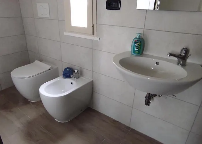 Le Camine Spa, Clima, Parking, Giardino بيت للعطل *