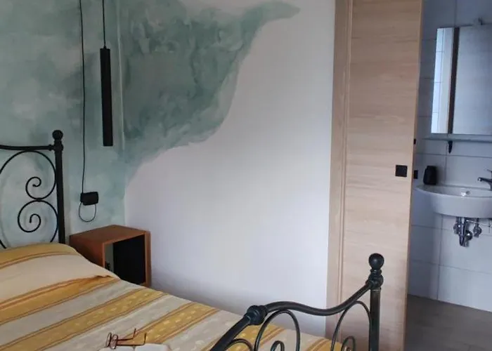 Le Camine Spa, Clima, Parking, Giardino 別荘